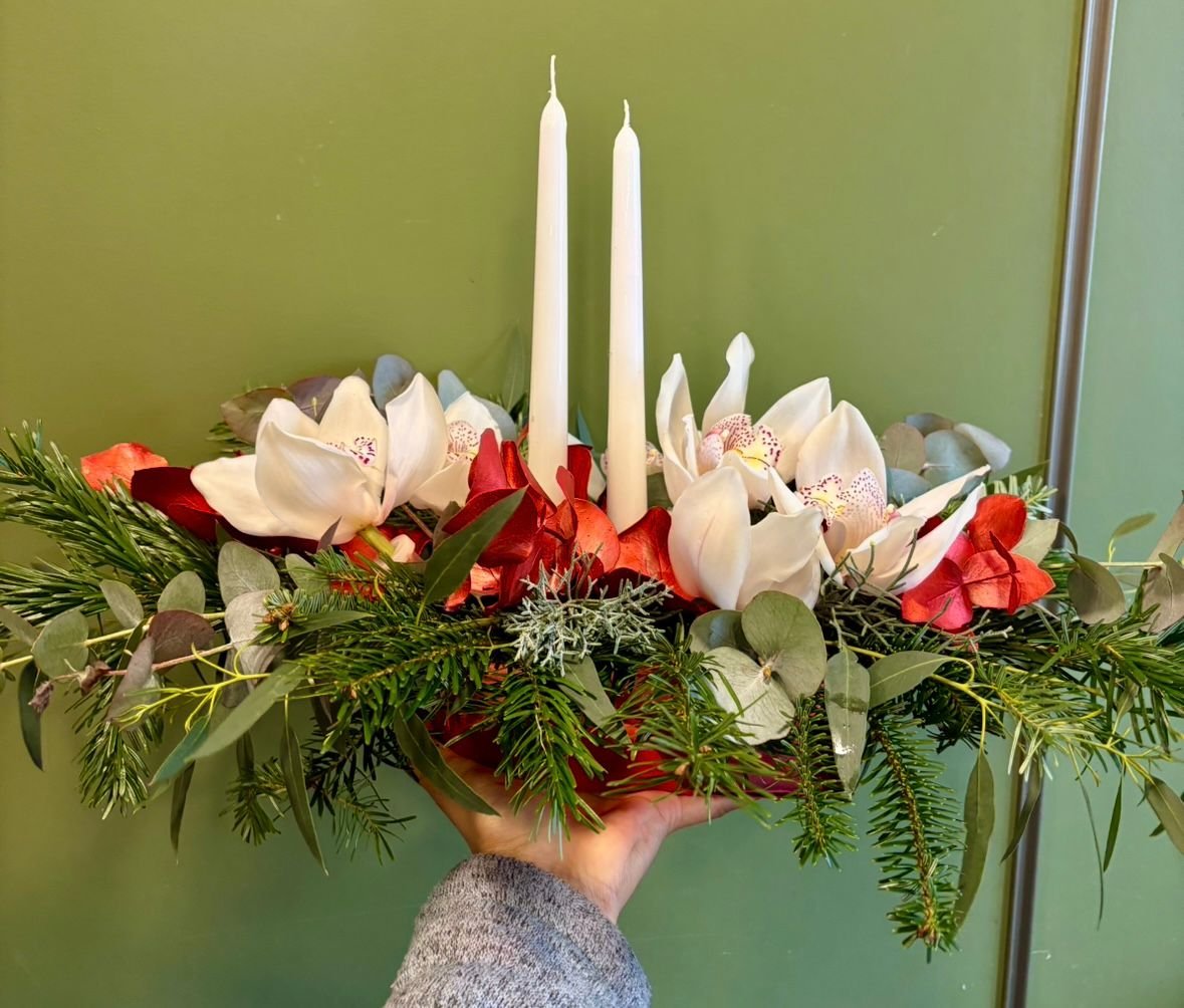 Afterwork floral de Noël - Centre de table festif et prestigieux