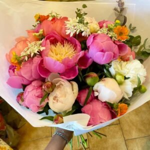 Afterwork floral à Vernioz – Bouquet “Éclosion de pivoines”